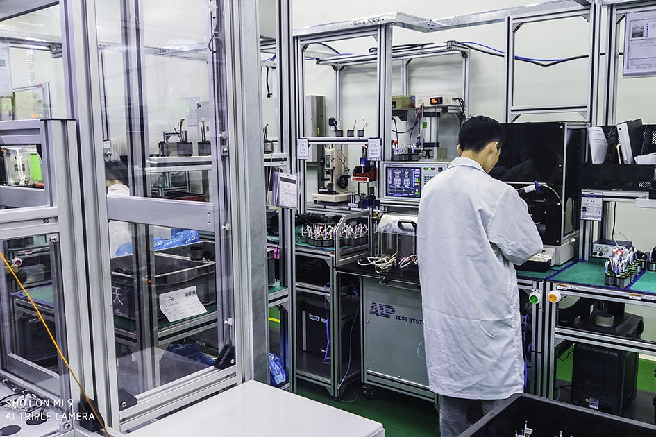 電動(dòng)工具直流無刷電機(jī)測試設(shè)備應(yīng)用現(xiàn)場