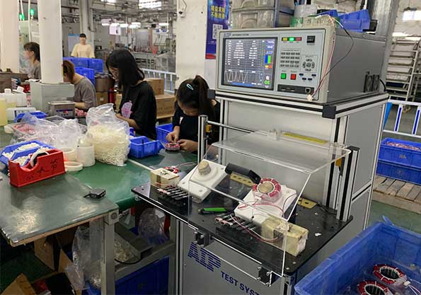 無刷電機(jī)定子測(cè)試設(shè)備應(yīng)用現(xiàn)場(chǎng)