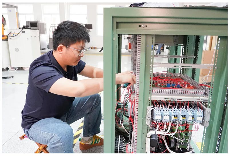 五一假期集結(jié)攻堅(jiān)，艾普以全員之力保障客戶訂單交付！