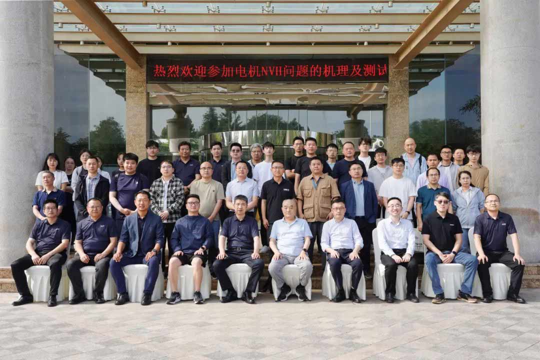 知識培訓(xùn)驅(qū)動行業(yè)共贏發(fā)展，艾普積極探索客戶價值創(chuàng)造模式