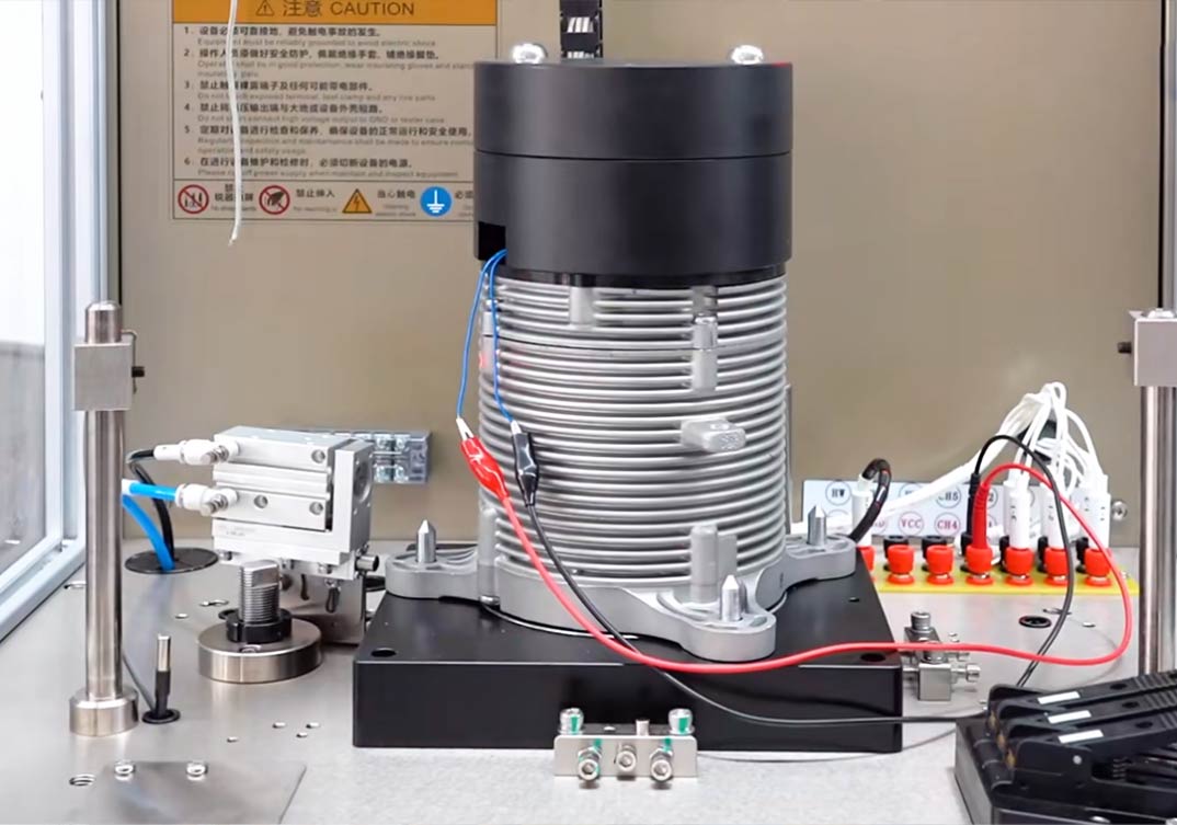 中置驅動電機測試系統(tǒng)應用現(xiàn)場—AIP艾普